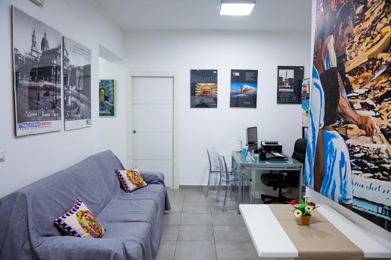 Bed and breakfast Etna Catania Center Extérieur photo