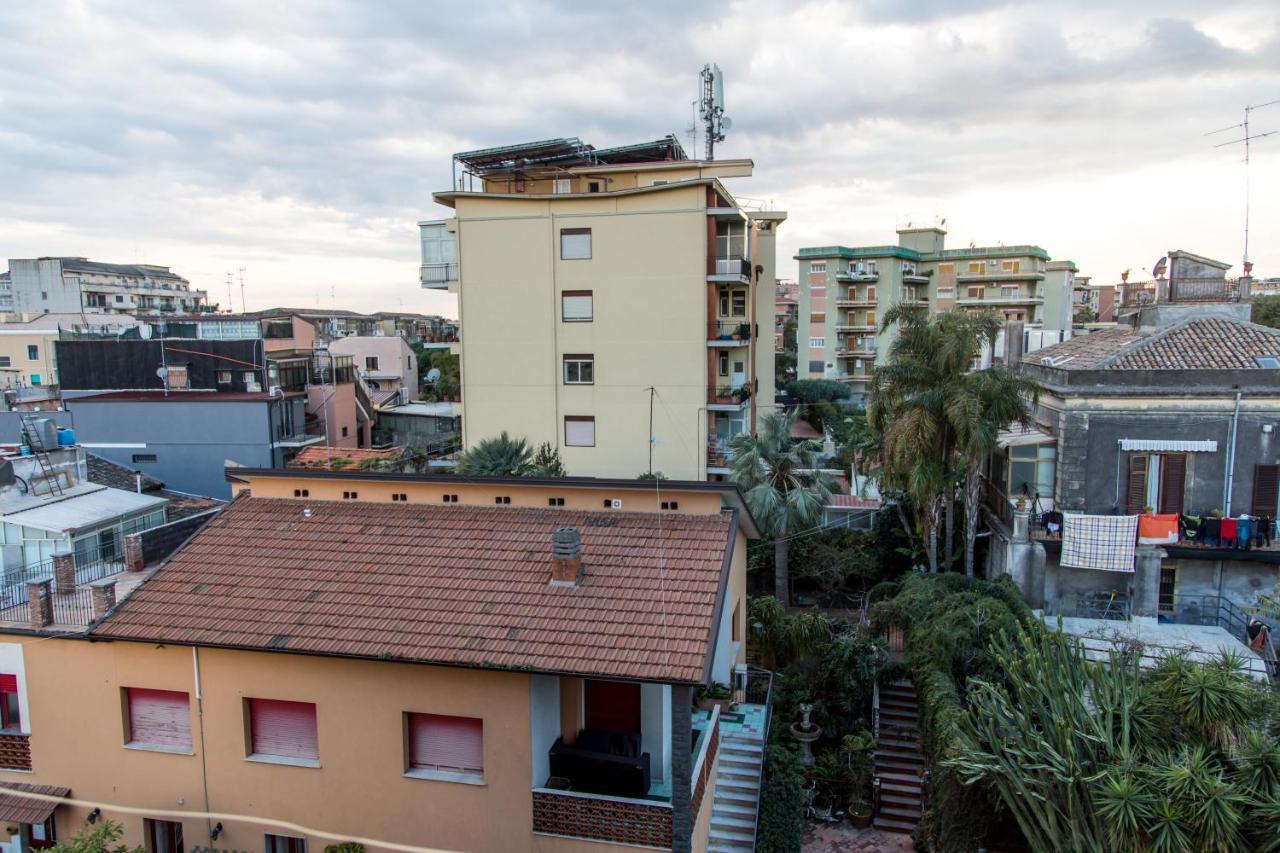 Bed and breakfast Etna Catania Center Extérieur photo