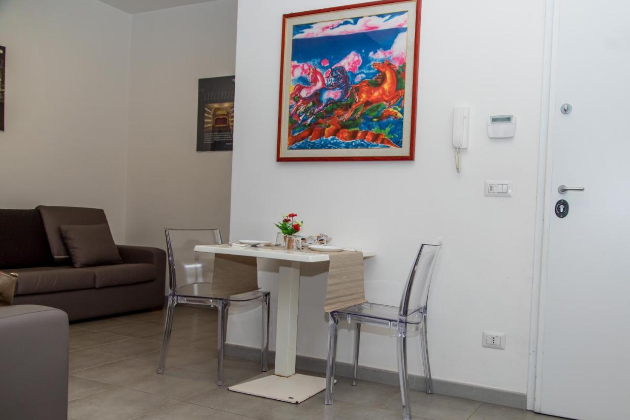 Bed and breakfast Etna Catania Center Extérieur photo