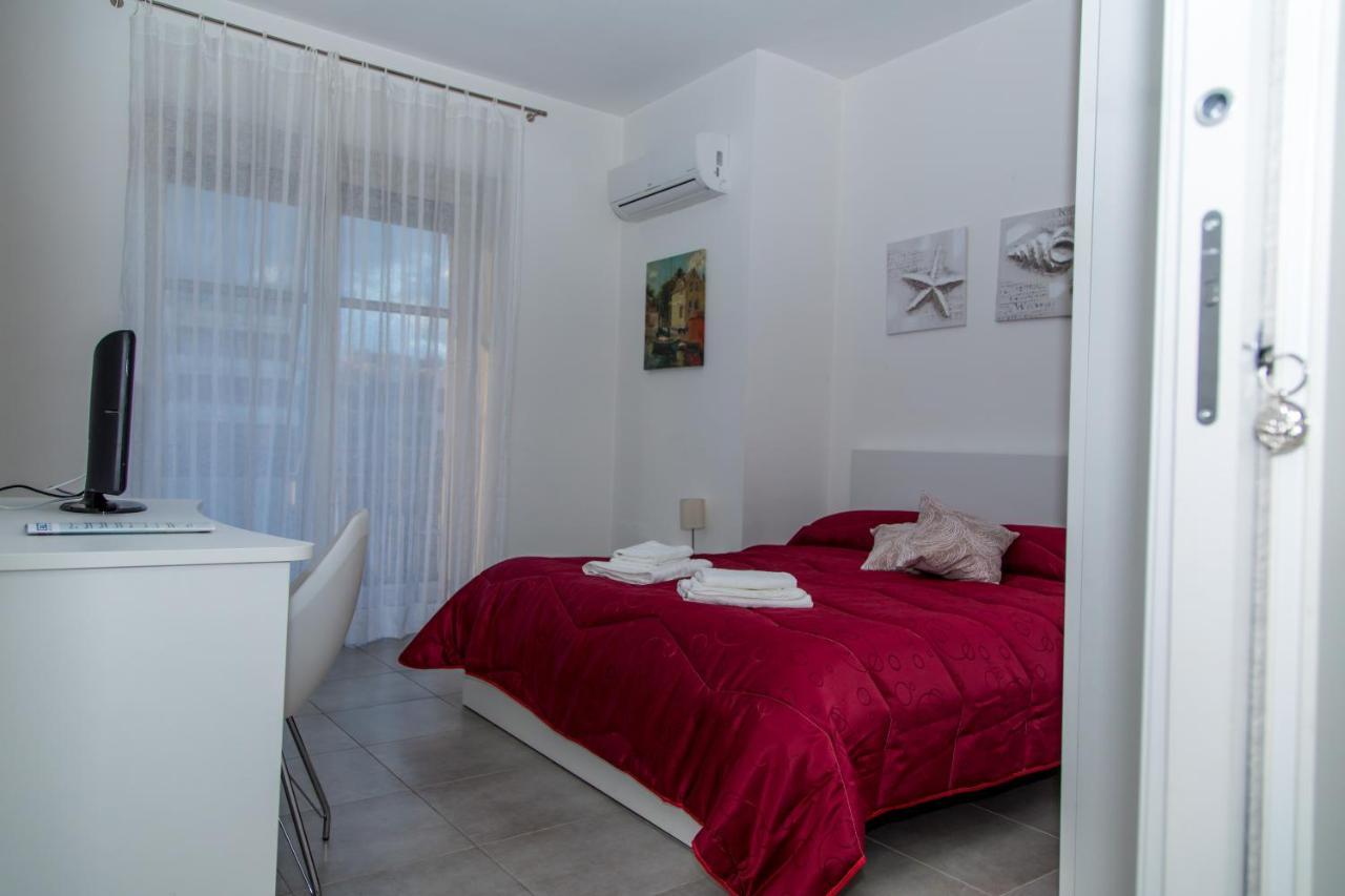 Bed and breakfast Etna Catania Center Extérieur photo